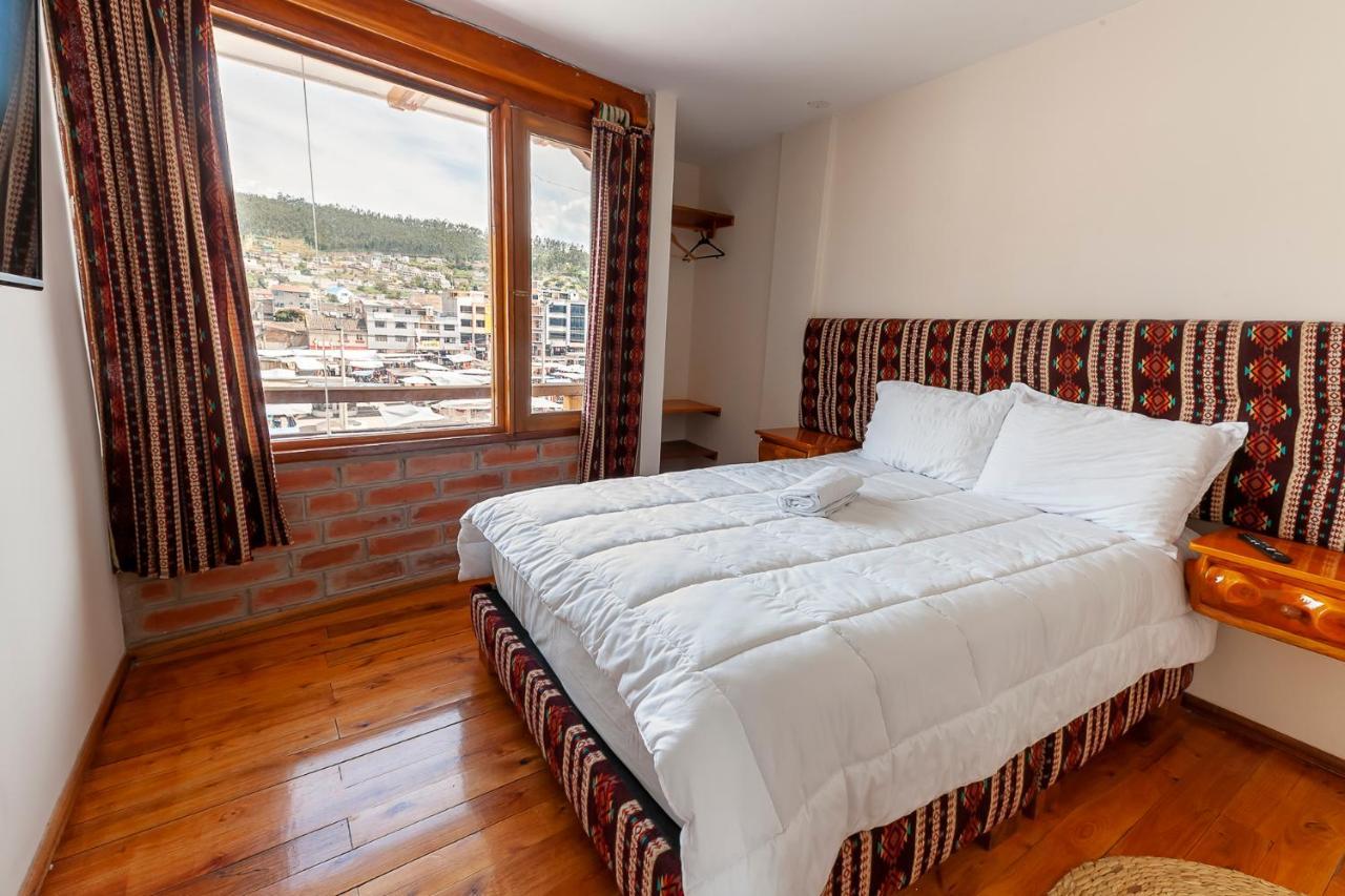Los Ponchos Inn Apartasuite Otavalo Exterior foto